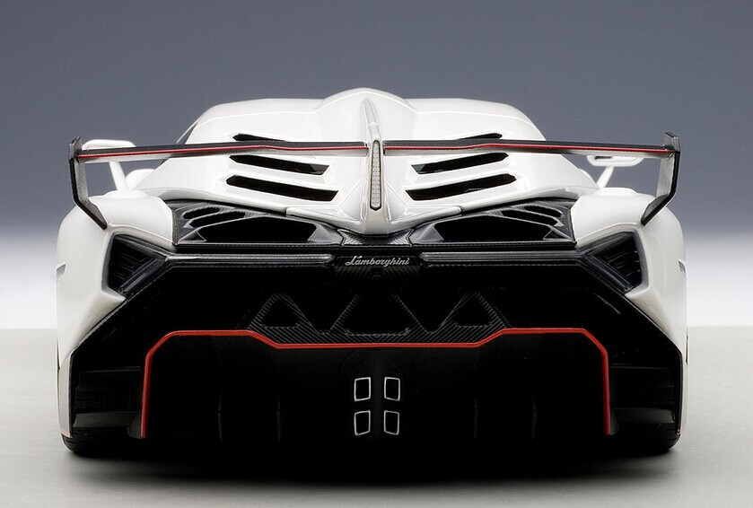1/18 AUTOart Signature Lamborghini Veneno (White) Diecast Car