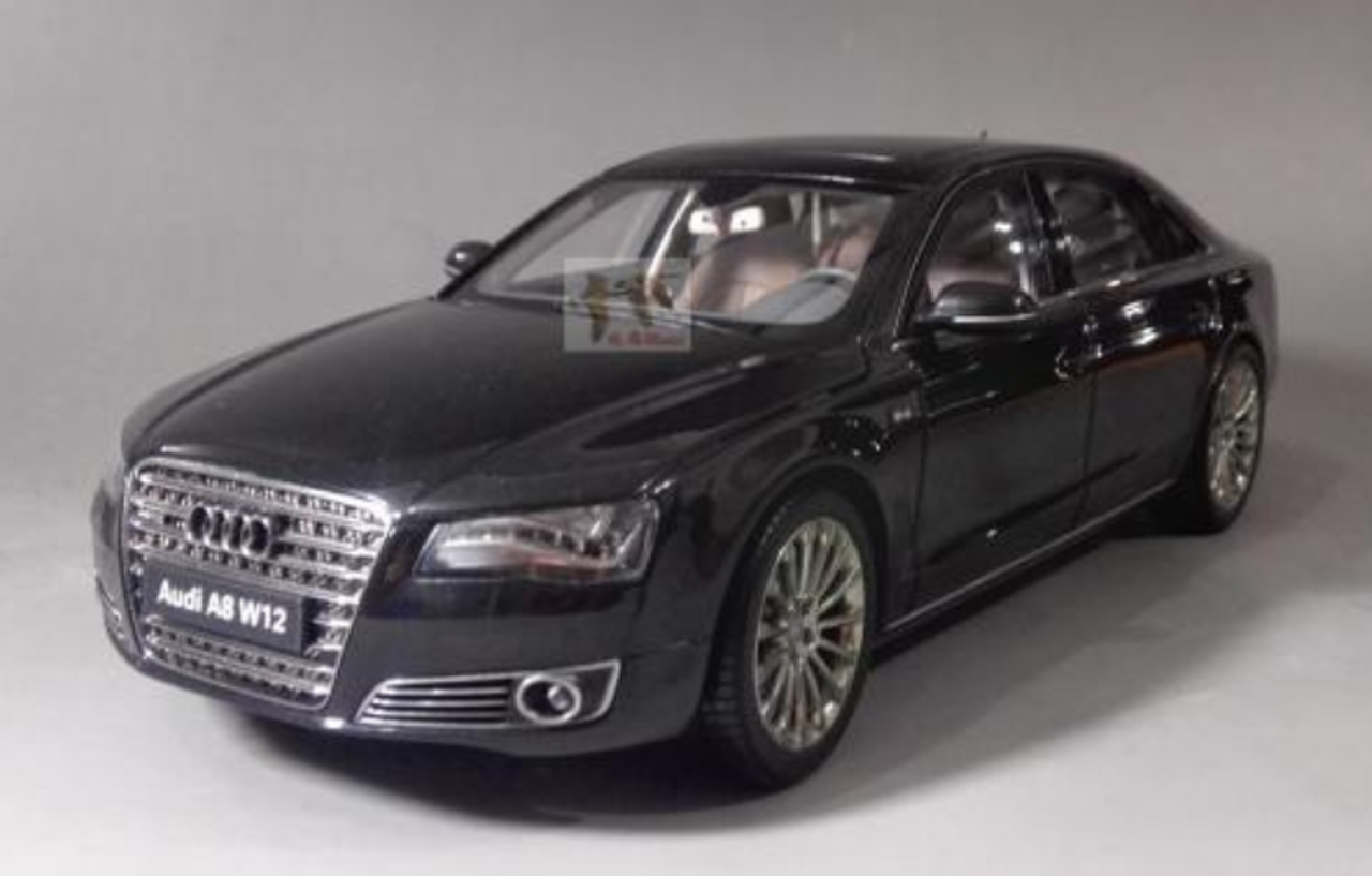 1/18 Kyosho 2014 Audi A8 A8L W12 (Black w/ Brown Interior) Diecast Car Model