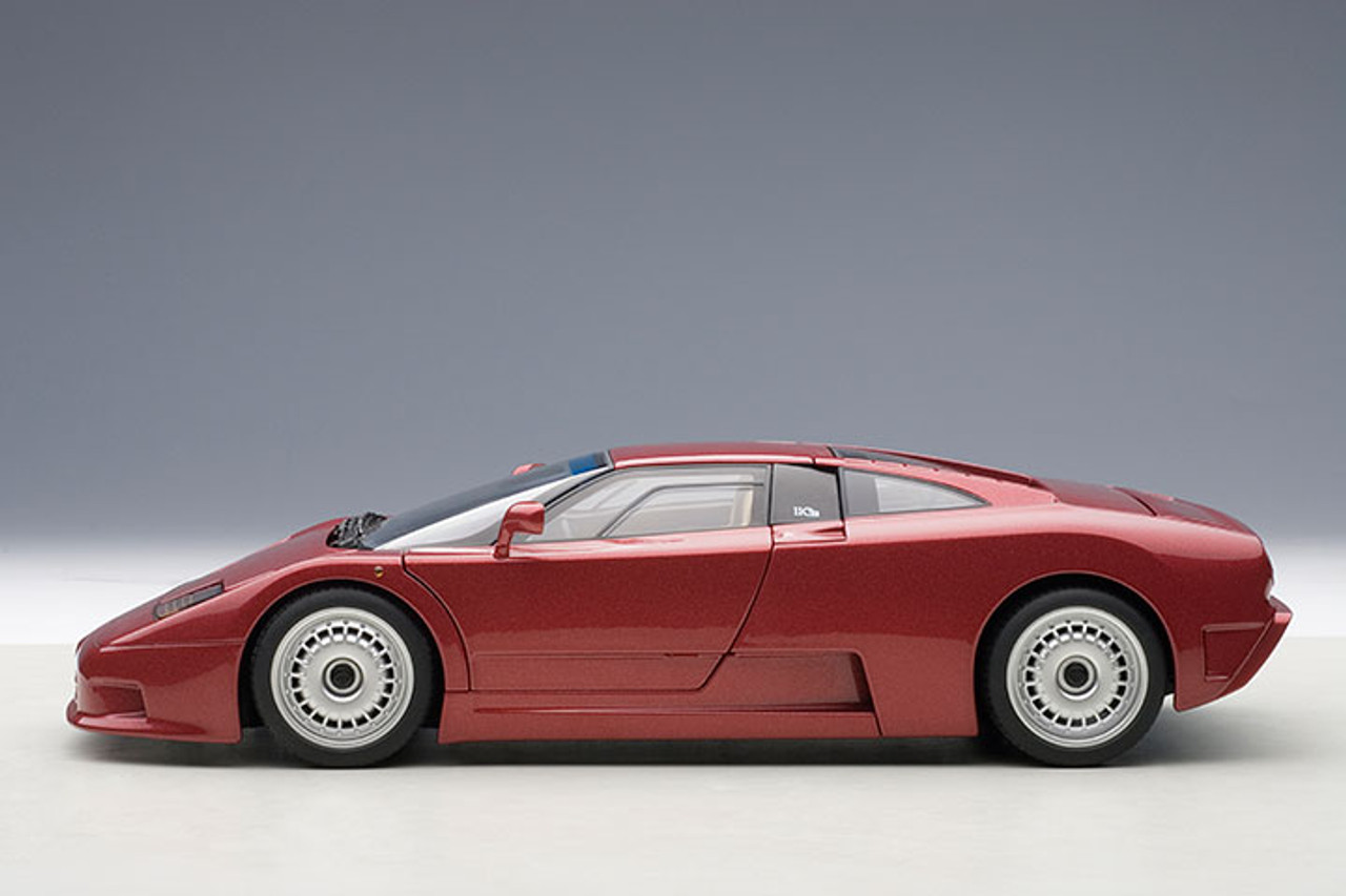 1/18 AUTOart Signature Bugatti EB110 GT (Dark Red) Car Model