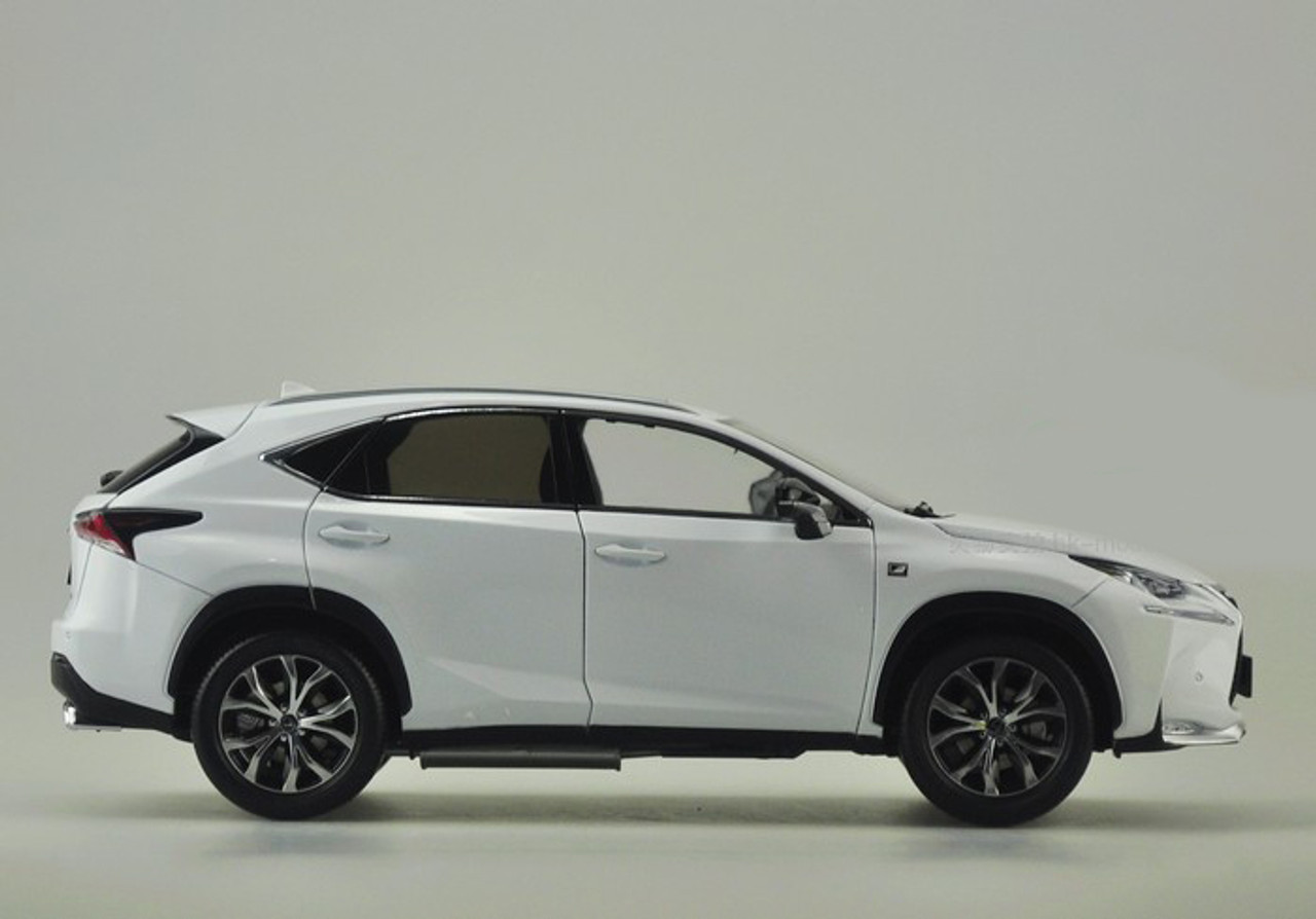 RARE 1/18 Dealer Edition Lexus NX NX200 NX300 F Sports (White) Diecast Car Model