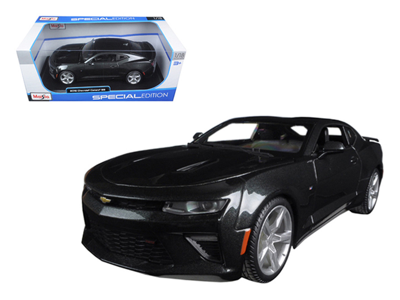 2016 Chevrolet Camaro SS Dark Gray Metallic 1/18 Diecast Model Car by Maisto