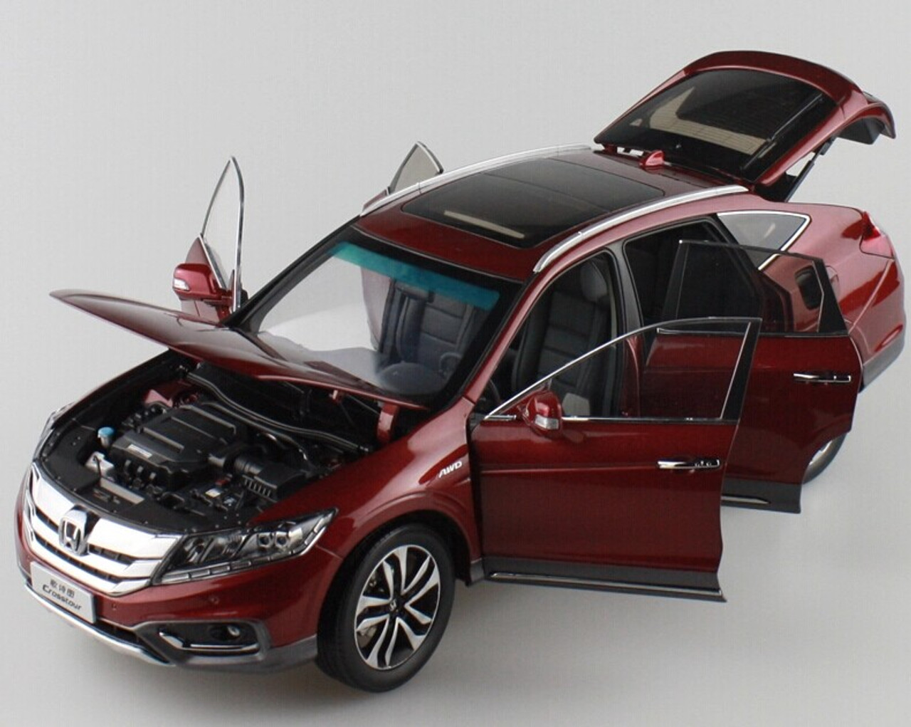 1/18 Dealer Edition Honda Crosstour (Red) w/ Wooden Display Base