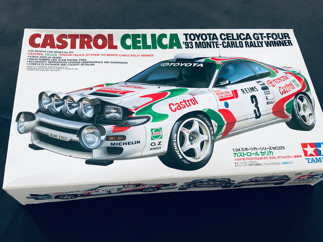 TAMIYA - Toyota Castrol Celica GT-FOUR (1993 Monte Carlo Rally Winner) - 1/24 Scale Model Kit - No. 125