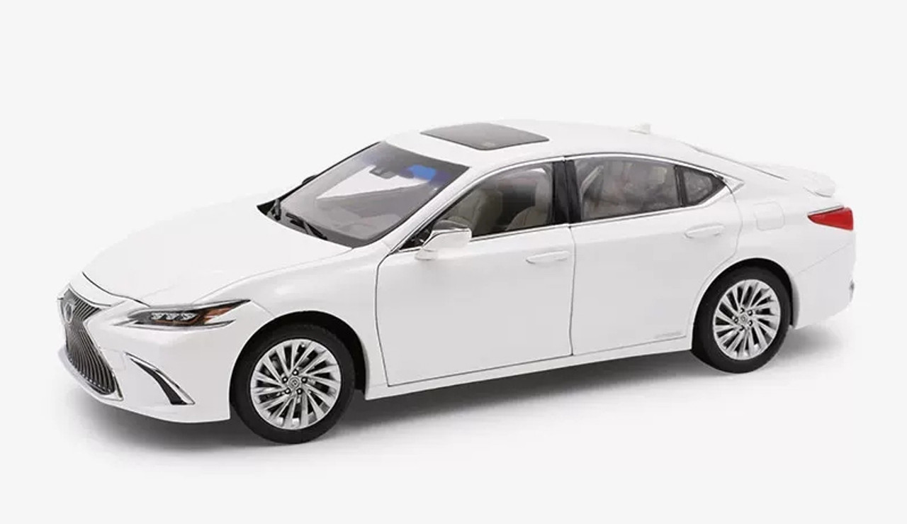 最安値即納レクサス特注 1/18 レクサス ES300h ホワイト 2019 開閉式 Lexus ES 300 h 乗用車