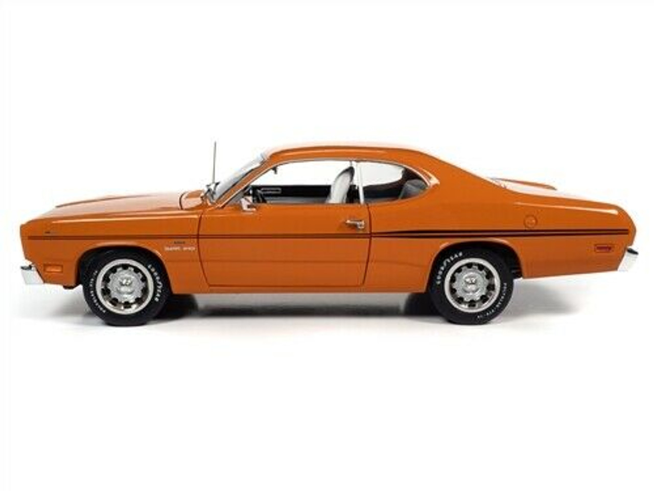 1/18 Auto World 1970 Plymouth Duster 340 Two-Door Coupe EK2 Vitamin C Orange with Black Stripes and White Interior "Class of 1970" Diecast Car Model