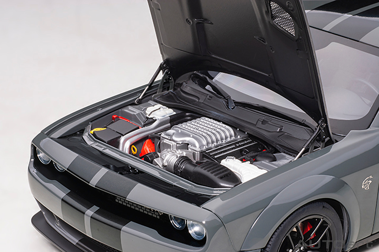 ジャンク 1/18Dodge Challenger 2018 DODGE CHALLENGER HELLCAT SRT WIDEBODY DESTROYER GRAY by