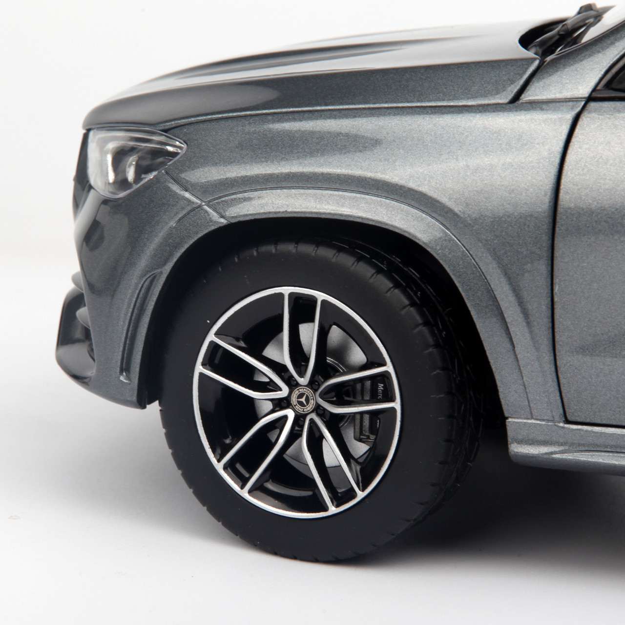 1/18 Norev 2020 Mercedes-Benz Mercedes MB GLE GLE350 GLE400 GLE450 GLE500 GLE580 (Grey) Diecast Car Model