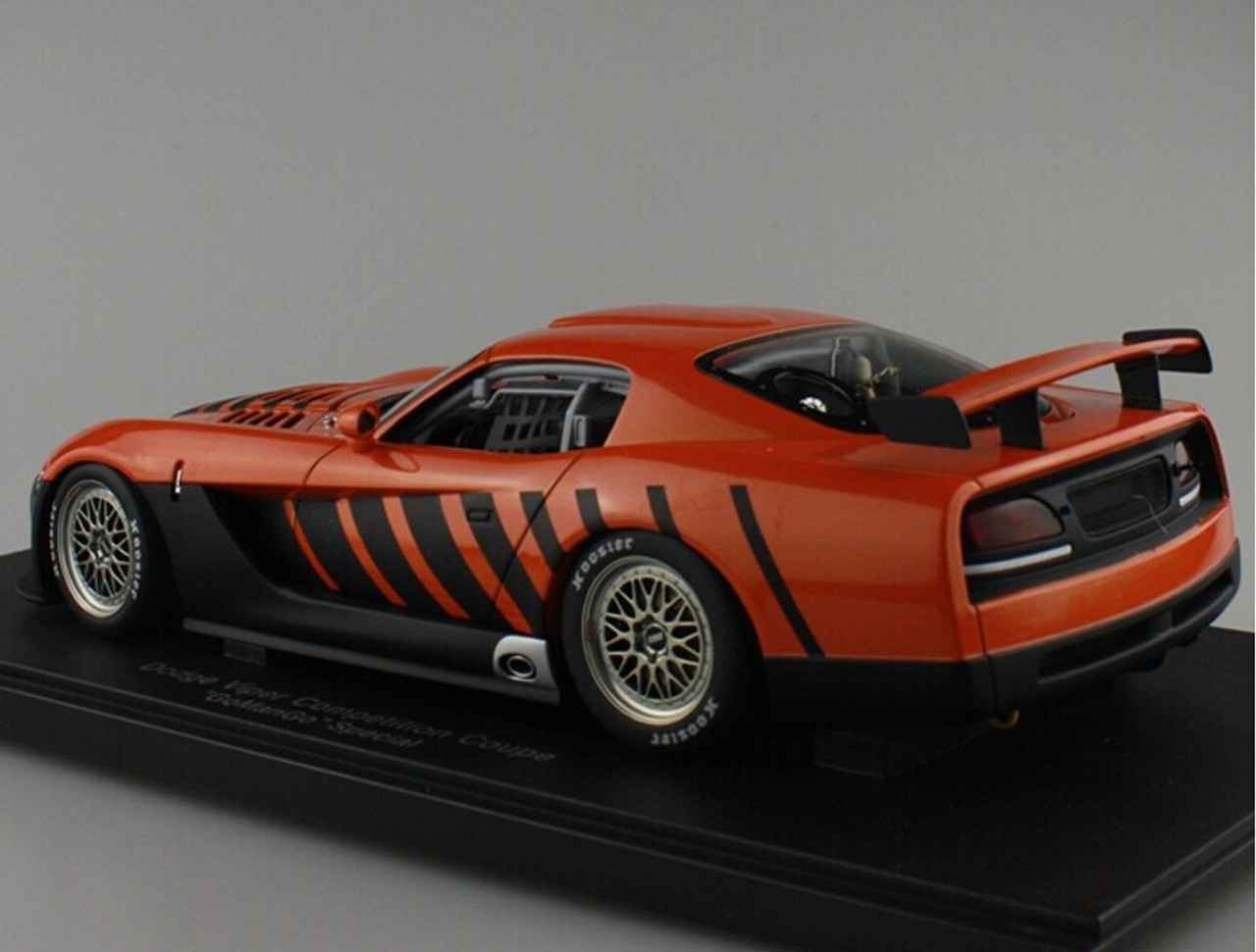 1/18 AUTOart DODGE VIPER COMPETITION COUPE