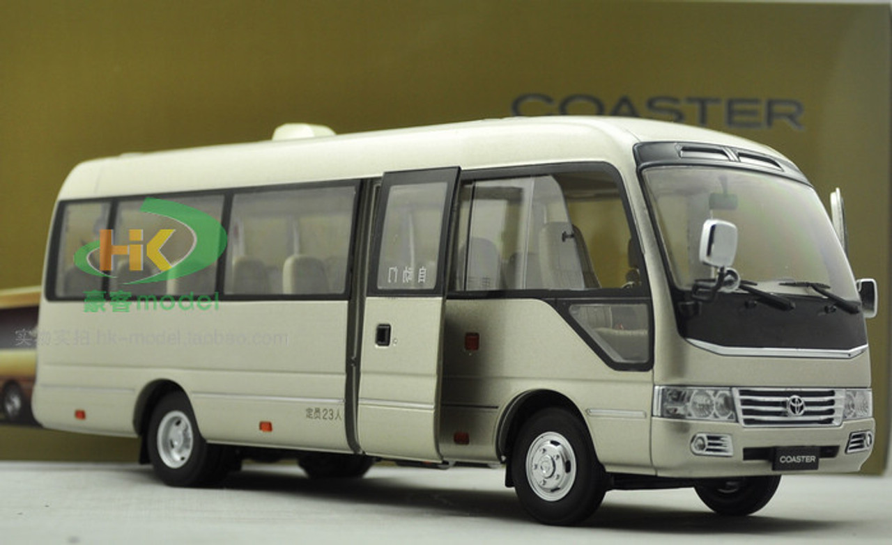 1 24 Dealer Edition Toyota Coaster Bus Diecast Car Model