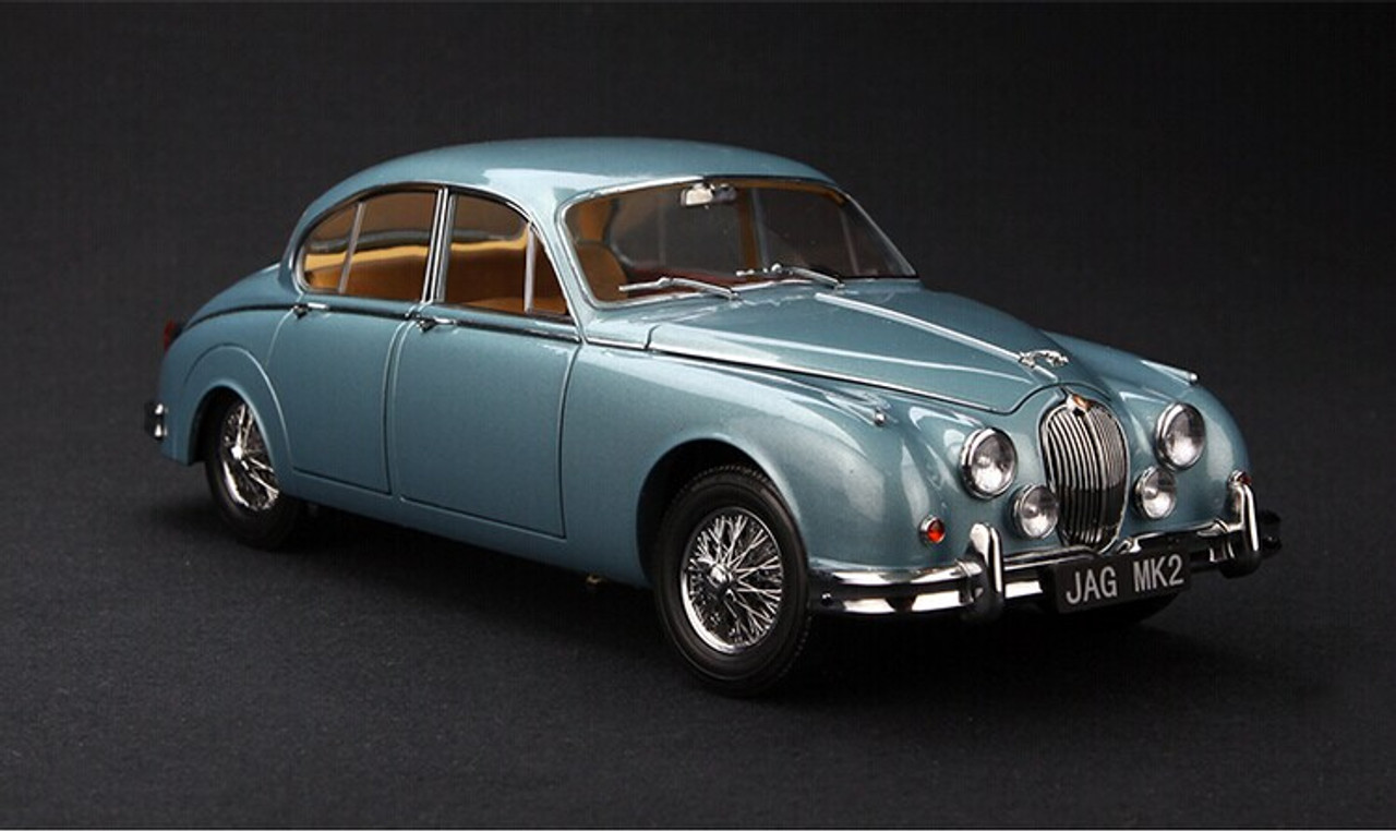 ミニカー1/18 箱あり PARAGON Jaguar Mk Ⅱ No.5 買い物三昧