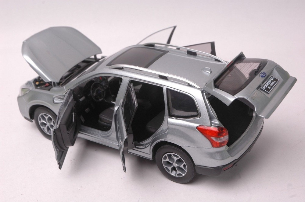 1/18 Dealer Edition Subaru Forester (Silver) Diecast Car Model