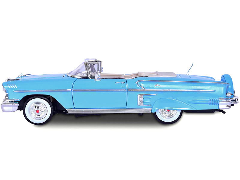 1/18 Motormax 1958 Chevrolet Impala Convertible (Light Blue) Diecast Car Model