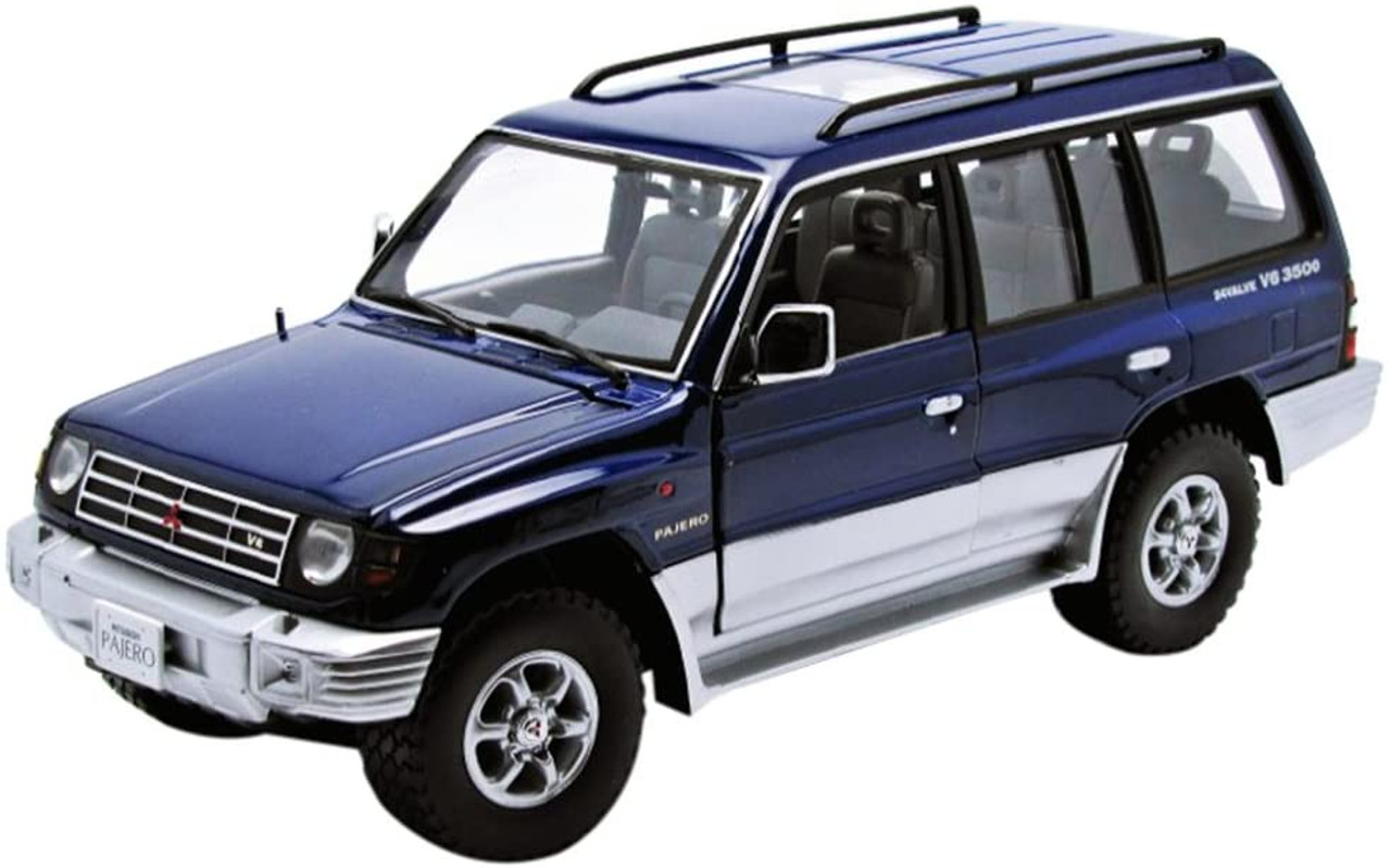 ミニカー 1/18 Sun Star 1998 MITSUBISHI PAJERO 1/18 Sunstar 1998 MITSUBISHI PAJERO LWB Long Wheel Base 3.5