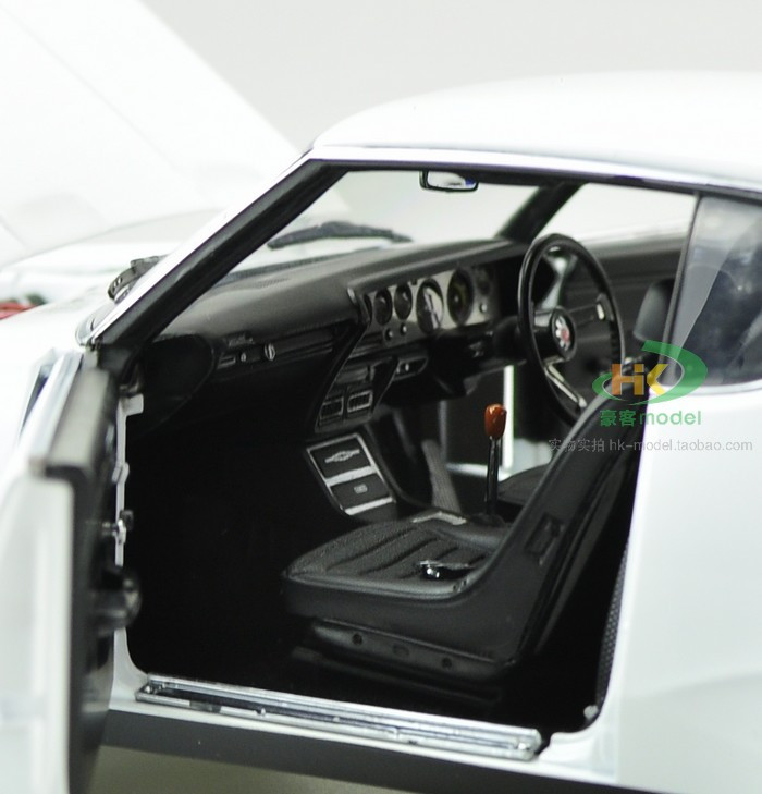 1/18 Kyosho Nissan Skyline GTR KPGC110 (White) - LIVECARMODEL.com