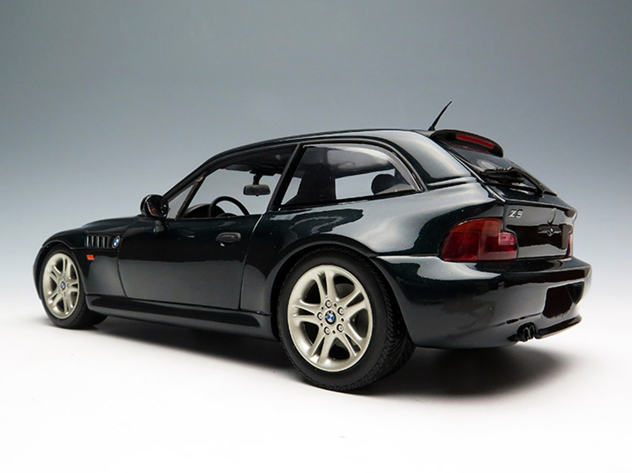 安い売品オットーモービル 1/18 BMW Z3 M クーペ 3.2 1999 estoril blue Coupe OT318 乗用車