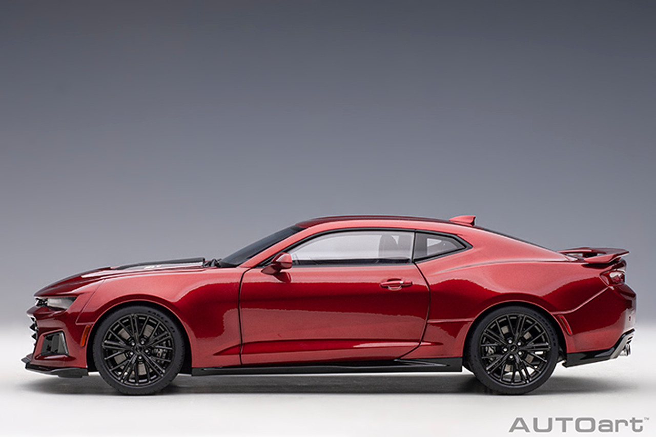 1/18 AUTOart 2017 Chevrolet Chevy Camaro ZL1 (Garnet Red