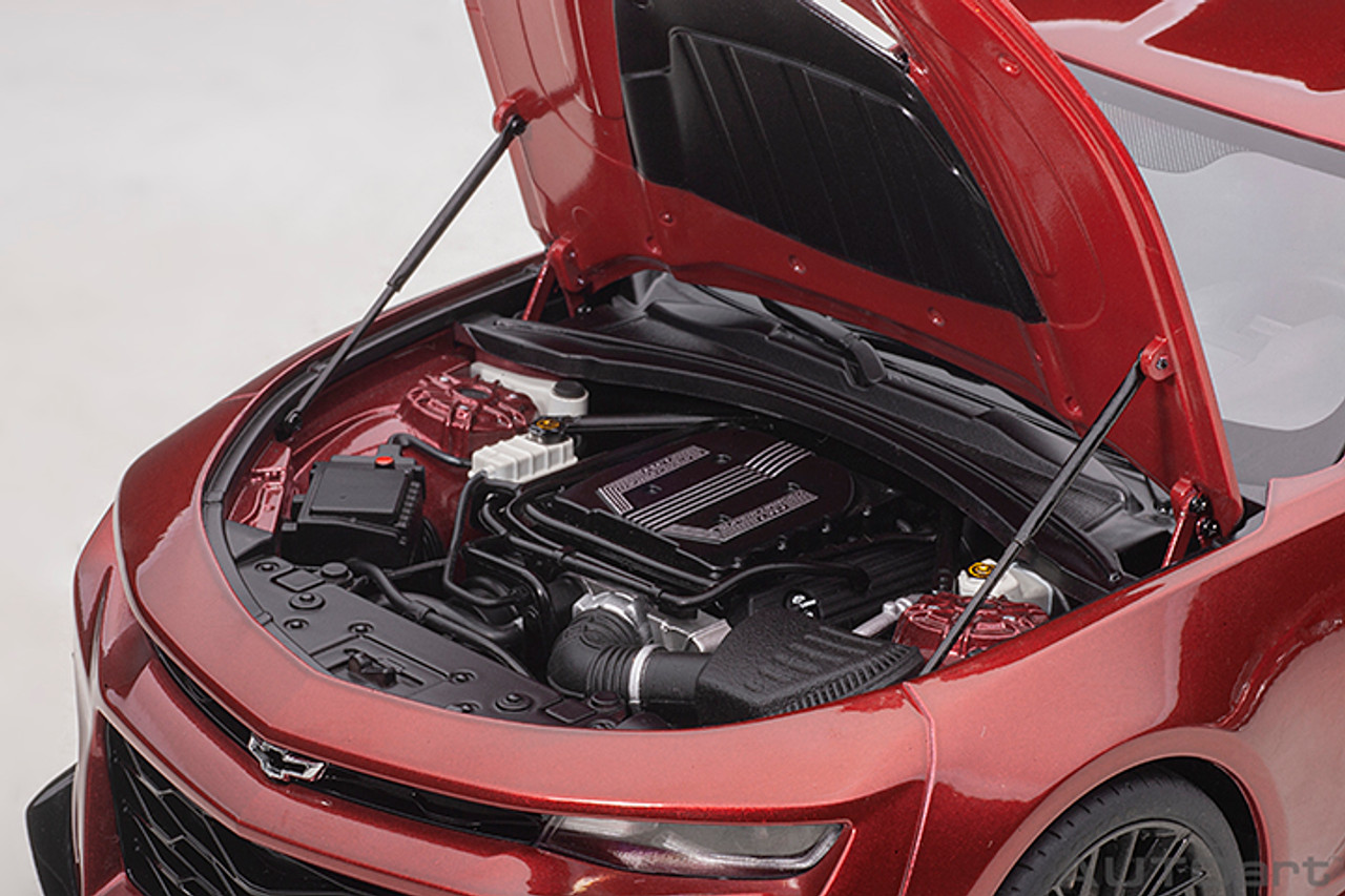 1/18 AUTOart 2017 Chevrolet Chevy Camaro ZL1 (Garnet Red