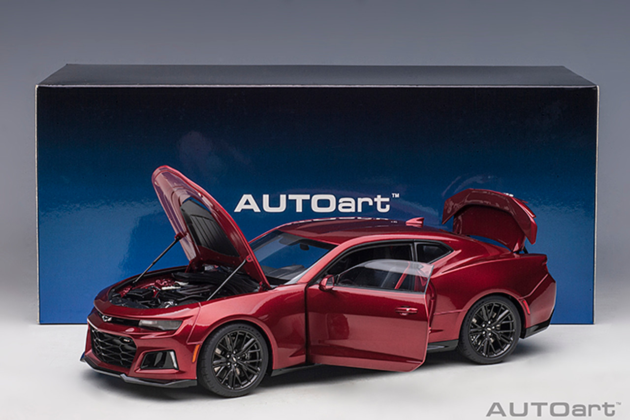 1/18 AUTOart 2017 Chevrolet Chevy Camaro ZL1 (Garnet Red Tintcoat) Car Model