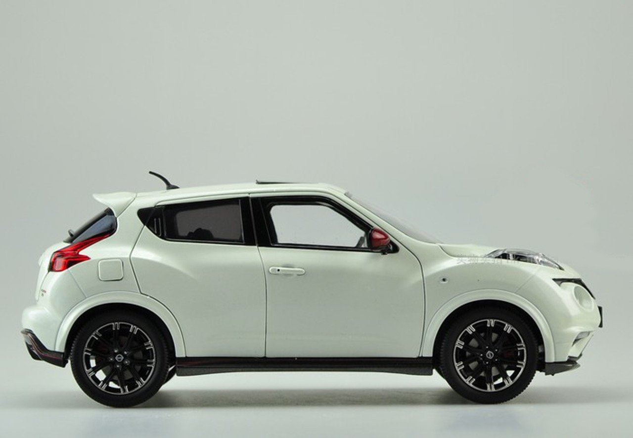 1/43 日産 ジューク ニスモ NISSAN JUKE NISMO ディーラー特注 