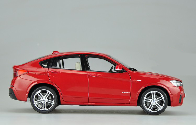 1/18 Dealer Edition BMW X4 F26 (2014–2018) (Red) Diecast Car Model