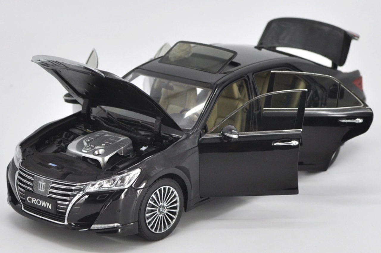 1/18 Dealer Edition Toyota Crown 14th Generation (S210 Model: 2012–2018) (Black) Diecast Car Model