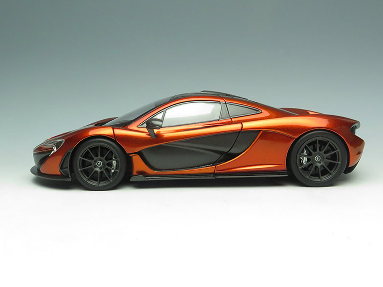 2024人気セール★レア*ディーラー限定*TSM*1/18*McLaren Senna ヴィクトリーグレー≠BBR,MR 乗用車