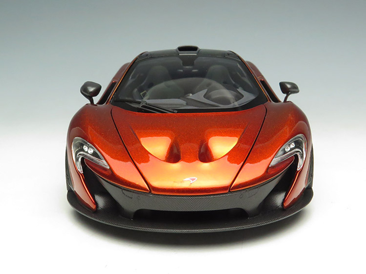 1/18 TSM Mclaren P1 Limited Edition (Volcanic Orange Mondial 