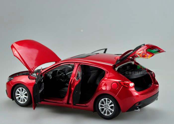 1/18 Dealer Edition Mazda 3 Axela Hatchback (Red) Diecast Car