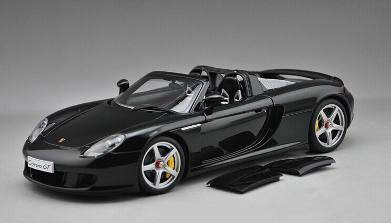 PORSCHE CARRERA GT 1/18 AOTOart MILLENNIUM ダイキャスト - ミニカー