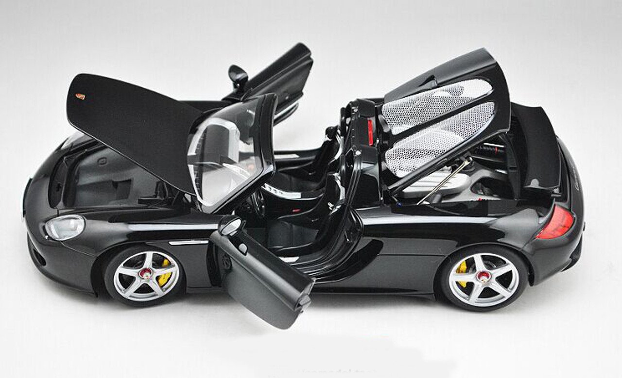 1/18 AUTOart Porsche Carrera GT (Black) Diecast Car Model 78047