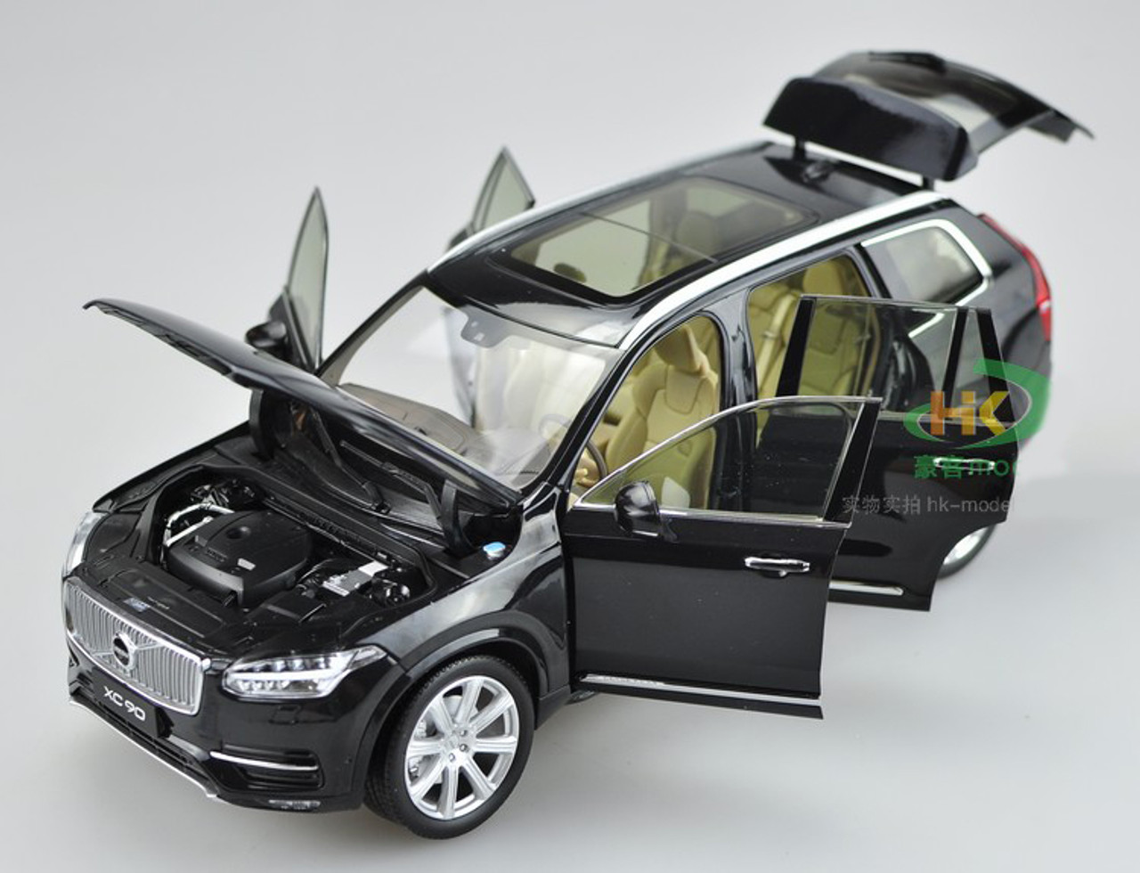 1/18 Dealer Edition 2015 Volvo XC90 (Black) Diecast Car