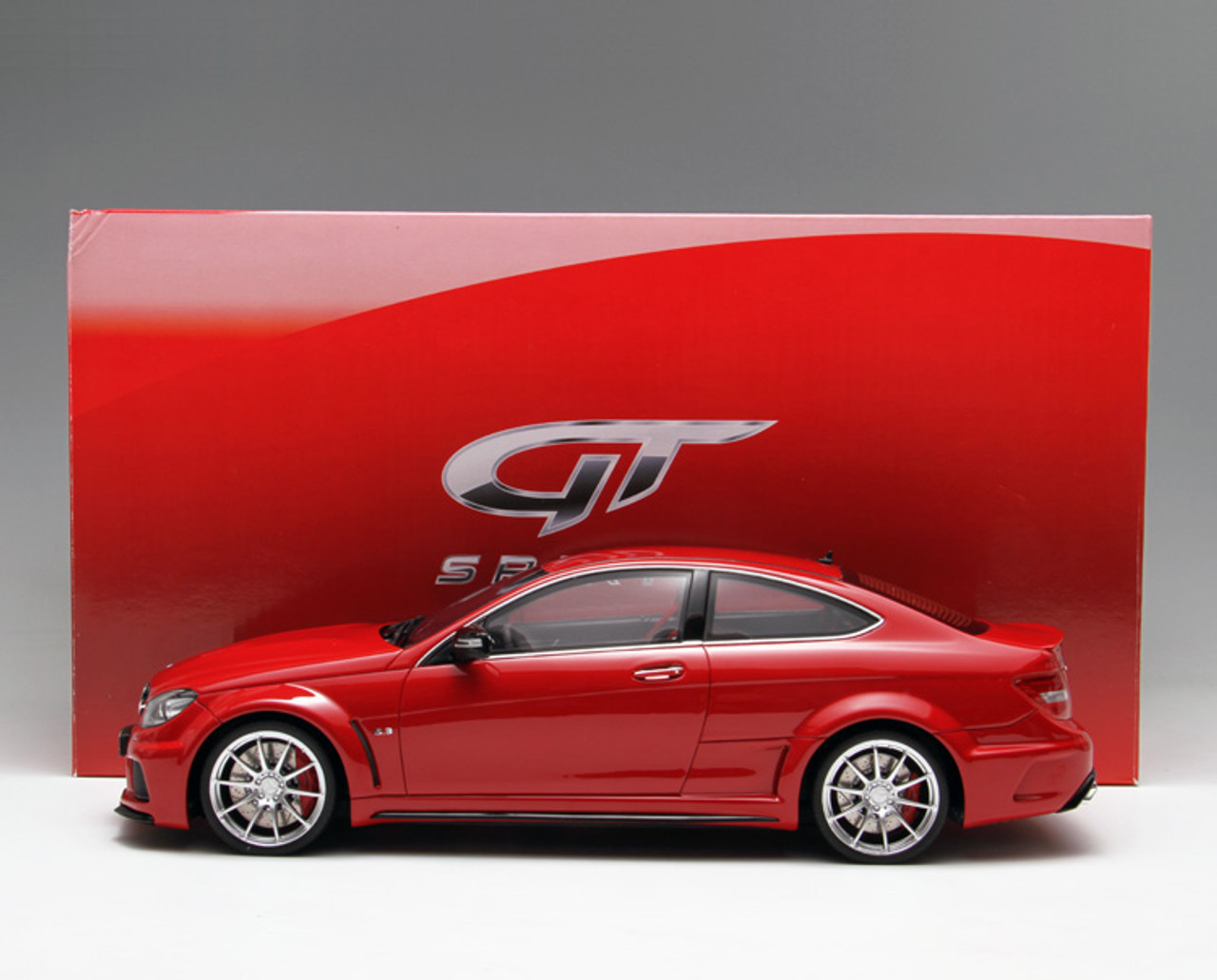 1/18 GTSpirit Mercedes-Benz C63 AMG Coupe (Red) Limited