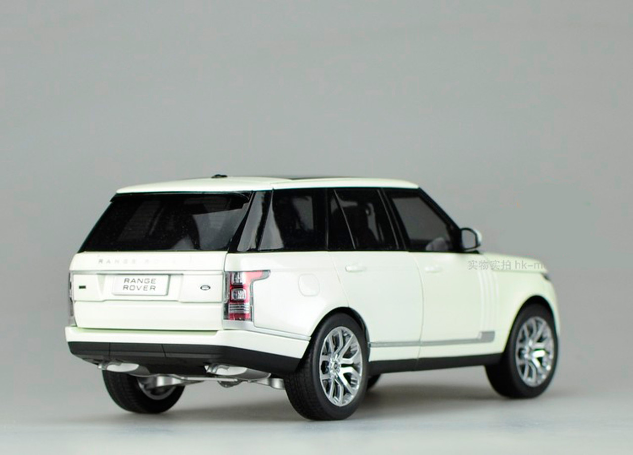 1/18 GTA GTAutos Land Rover Range Rover 4th Generation (2013-Present) (White) Diecast Car Model