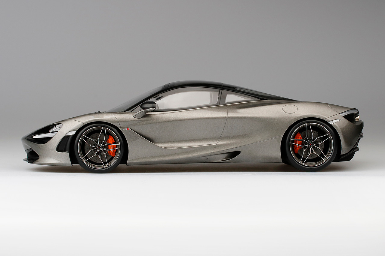 1/12 McLaren 720S Blade Silver Resin Car Model - LIVECARMODEL.com