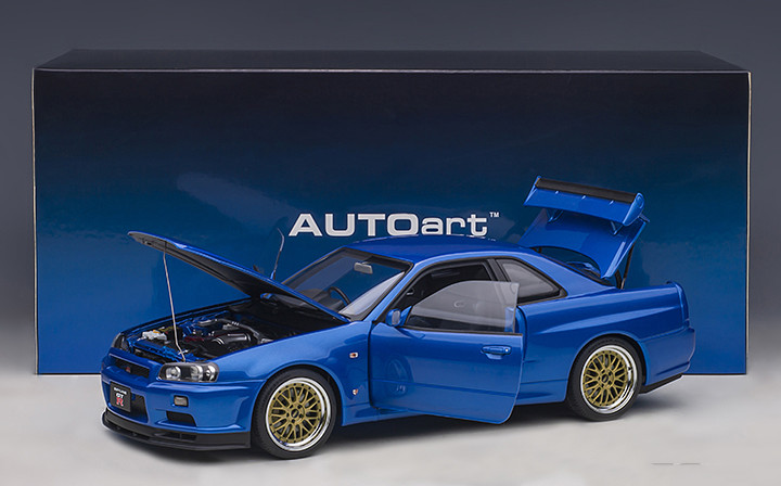 Autoart 1⁄18 AUTOart 1/18 Nissan Skyline GT-R 2003 JGTC NISMO
