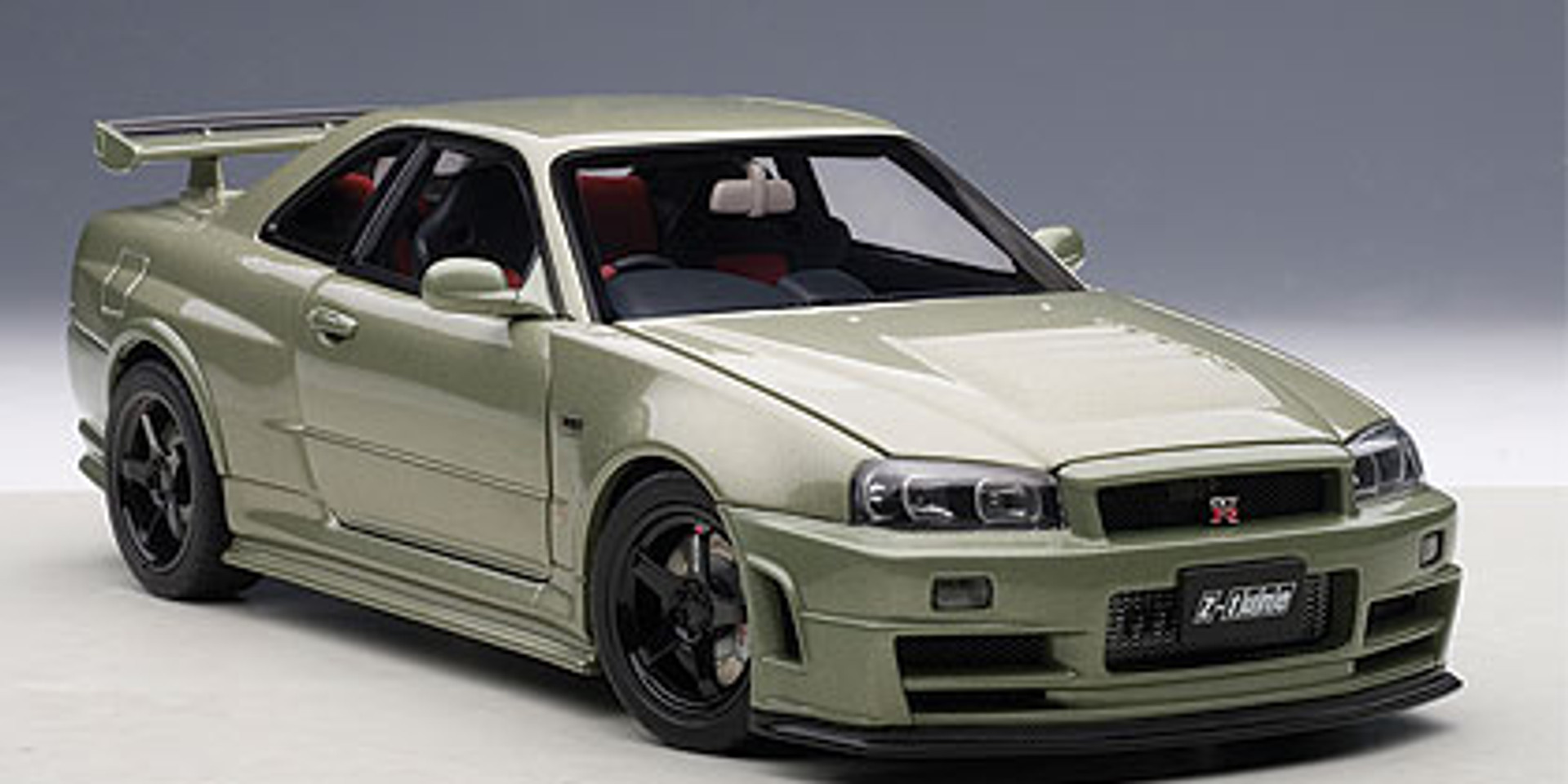 AUTOart MILLENNIUM オートアート 1/18 Nismo R34 GT-R Z-Tune