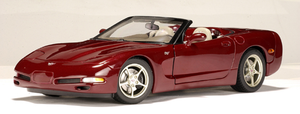 Modèle Réduit AUTOart 1:18 Corvette 1986 - Alliage - Toutes Ouvertures - Neuf - Collection