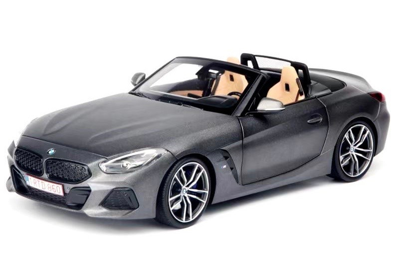 1/18 Norev BMW Z4 G29 (2018present) (Matte Grey) Diecast Car Model