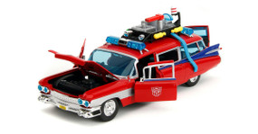 Diecast Cars vs. Model Car Kits: What’s Right for You?