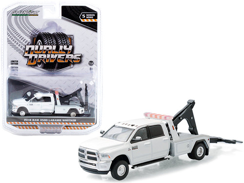 2018 Ram 3500 Laramie Dually Wrecker Tow Truck Bright White "Dually Drivers" Series 5 1/64 Diecast Model Car by Greenlight