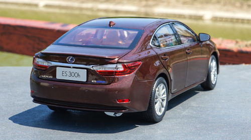 1/18 Dealer Edition Lexus ES 300H (Wine Red) Diecast Car Model