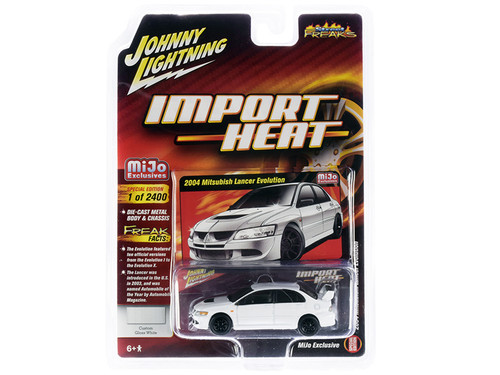2004 Mitsubishi Lancer Evolution EVO 8 EVO VIII White with Black
