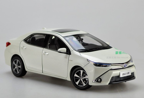 1/18 Dealer Edition Toyota Corolla / Levin (White) Diecast Car Model