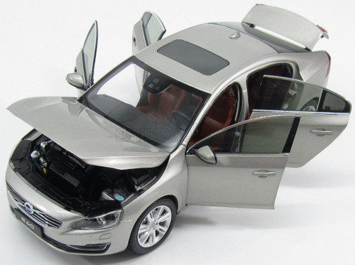 1/18 Dealer Edition Volvo S60 S60L (White) Diecast Car Model