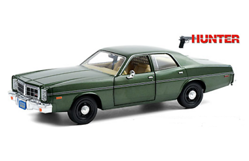 1977 Dodge Monaco Green Metallic (Rick Hunter's) "Hunter" (1984-1991) TV Series 1/24 Diecast Model Car by Greenlight