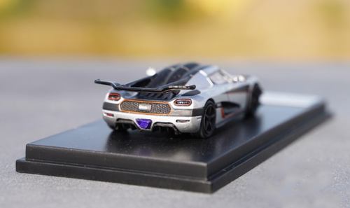 1/64 Koenigsegg ONE:1 (Silver) Diecast Car Model