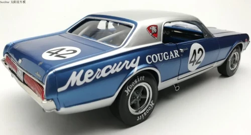 1/18 1967 Mercury Cougar Racing-#42 - 2011 Northwoods Shelby Club Diecast Car Model