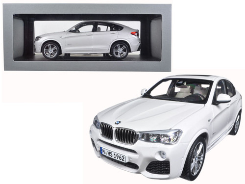 BMW X4 F26 インペリアルブルー ミニカー Paragon 1/18 1/18 Paragon BMW X4 F26 (2014–2018) (Blue) Diecast Car Model