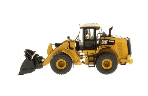 キャタピラー建機 CAT 993K Wheel Loader 1/50 Amazon.com: for CAT 993K Wheel Loader 1/50 DIECAST Model