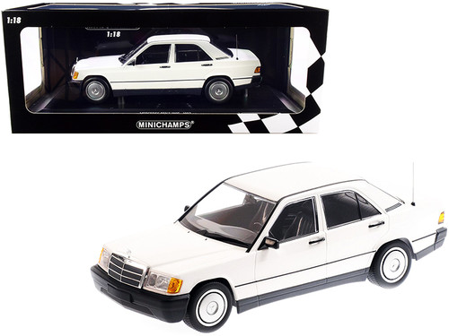 1/18 Minichamps 1982 Mercedes-Benz 190E (W201) White Limited Edition Diecast Car Model